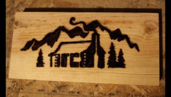 Elemente de bază pentru arderea lemnului: crearea de modele artistice pe suprafețe din lemn