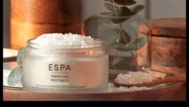 Crearea unui sanctuar de îngrijire a pielii: Transformați-vă rutina într-un ritual